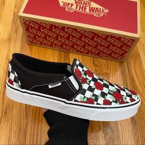 rose checkered slip on vans